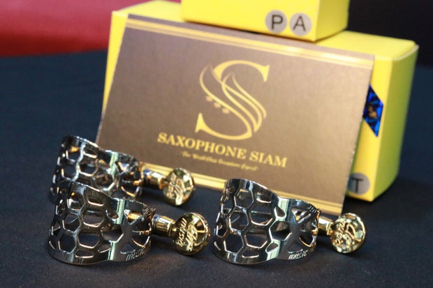 AIR MUSIC LIGATURE SOPRANO SAX HONEY COMP SERIES PLATINUM PLATED